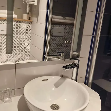 Ibis Styles 3*