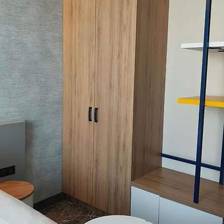 Ibis Styles