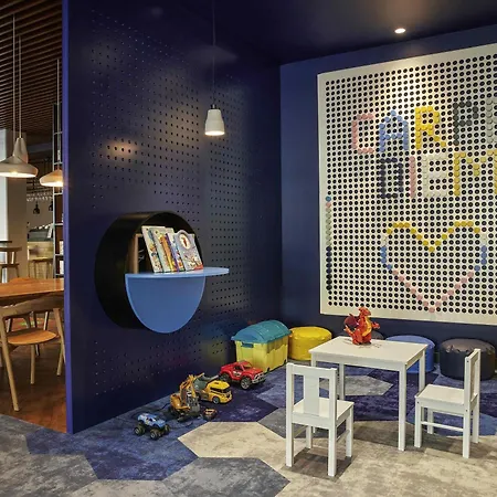Ibis Styles מלון 3*